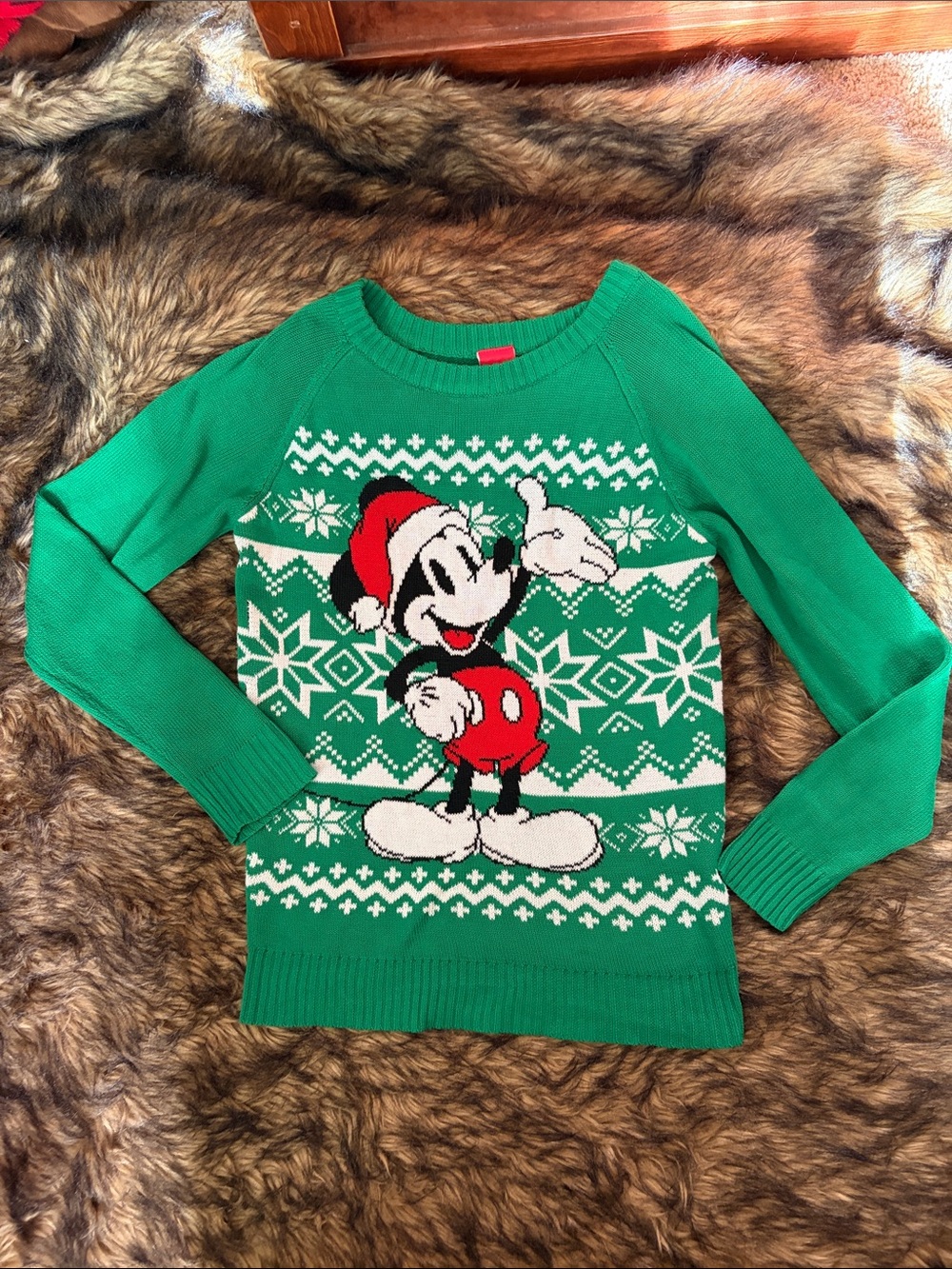 Disney Mickey Mouse Christmas Sweater Green Holiday Knit Womens Size Medium
